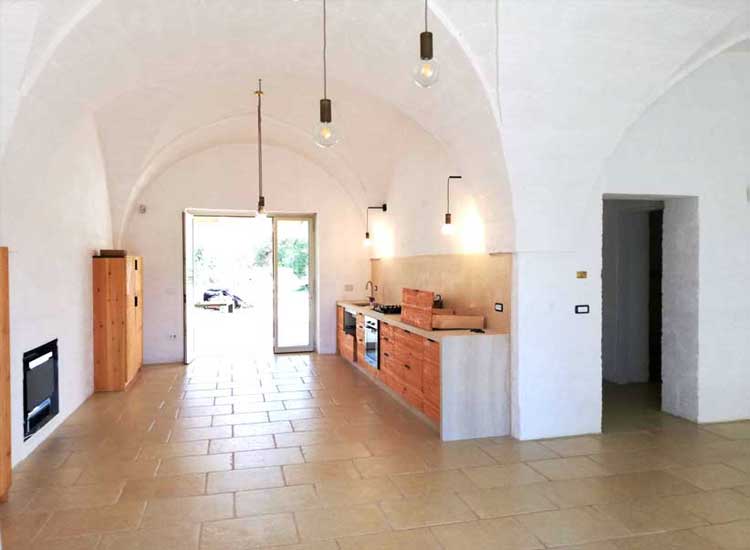 oferta piso de piedra blanca